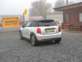 Mini Cooper ČR SE NAVI – SOH 100%