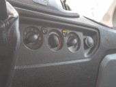 Ford Transit 2.0D 77KW AC – VÝHŘEV OKNA