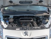 Peugeot Expert 2.0HDI 94KW – 6 sedadel