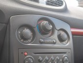 Renault Clio 1.2T 74KW – EDICE RIP CURL!