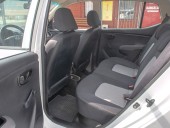 Hyundai i10 1.1i 49KW - NÍZKÁ SPOTŘEBA