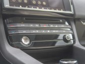 Jaguar F-Pace ČR 3.0D 221KW – 1 MAJITELKA