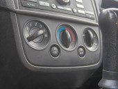 Ford Fiesta 1.25i 55KW – VÝHŘEV SEDADEL