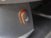 Ford Fiesta 1.25i 55KW – VÝHŘEV SEDADEL