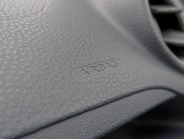 Ford Fiesta 1.25i 55KW – VÝHŘEV SEDADEL