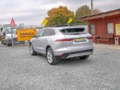 Jaguar F-Pace ČR 2.0T 184KW – VÝBAVA