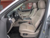 Jaguar F-Pace ČR 2.0T 184KW – VÝBAVA