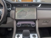 Jaguar F-Pace ČR 2.0T 184KW – VÝBAVA
