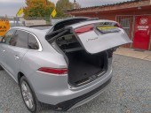 Jaguar F-Pace ČR 2.0T 184KW – VÝBAVA