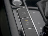 Volkswagen Arteon 2.0TDI DSG TAŽNÝ ACC – R-LINE