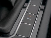 Volkswagen Arteon 2.0TDI DSG TAŽNÝ ACC – R-LINE