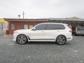 BMW X7 ČR 3.0i 250KW 7sed – INDIVIDUÁ