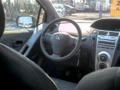 Toyota Yaris ČR 1.0i 51KW AC – 2x PNEU