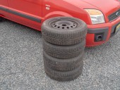 Ford Fusion ČR 1.4i 59KM – 2x KOLA