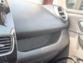 Renault Clio ČR 0.9T LIMITED NAVI – LED!