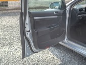 Volkswagen Golf 1.6TDI 77KW DSG – PO ROZVODECH