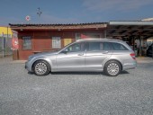Mercedes-Benz Třídy C 200 135KW mat – NAVIGACE