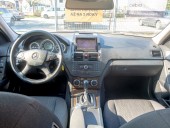 Mercedes-Benz Třídy C 200 135KW mat – NAVIGACE