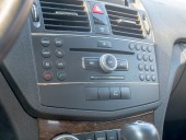 Mercedes-Benz Třídy C 200 135KW mat – NAVIGACE