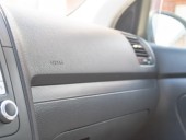 Volkswagen Golf 1.9TDI 77KW DSG - TAŽNÝ