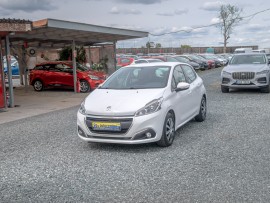 Peugeot 208 ČR 1.6HDI – PO SERVISU