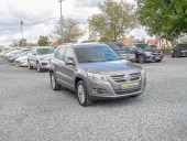 Volkswagen Tiguan ČR 2.0TDI 125KW 4x4 - SERVIS Volkswagen Tiguan ČR 2.0TDI 125KW 4x4 - SERVIS
