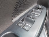 Volkswagen Golf 2.0TDI 103KW - 2x KOLA