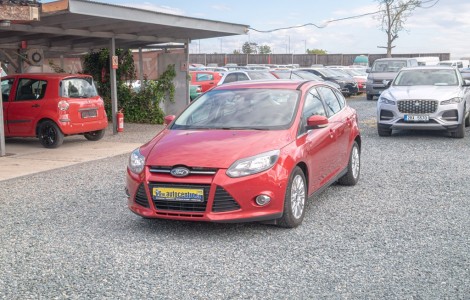 Ford Focus 1.6i 16V 110KW – VÝBAVA!