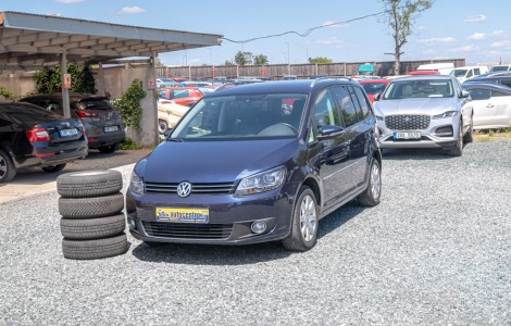 Volkswagen Touran 1.6TDI HG NAVI – 7 SEDADEL