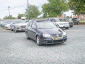 Volkswagen Golf 1.4TSI 90KW PANO – PO ROZVODEC