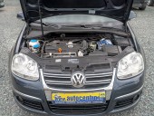Volkswagen Golf 1.4TSI 90KW PANO – PO ROZVODEC