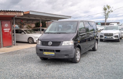 Volkswagen Transporter 2.5TDI 96KW LONG – 8 SEDADEL