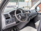 Volkswagen Transporter 2.5TDI 96KW LONG – 8 SEDADEL