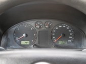 Volkswagen Transporter 2.5TDI 96KW LONG – 8 SEDADEL