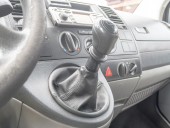 Volkswagen Transporter 2.5TDI 96KW LONG – 8 SEDADEL