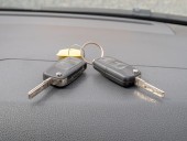 Volkswagen Transporter 2.5TDI 96KW LONG – 8 SEDADEL