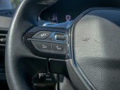 Peugeot 3008 ČR 1.2T 96KW LED – CEBIA